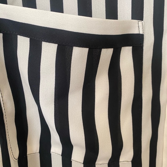 The Limited Black and White Striped Blouse 2X - Picture 3 of 5